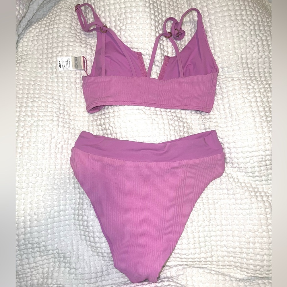 L Space Bikini Siren top and Court bottom in Rosebud - Picture 4 of 4